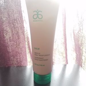 Arbonne CALM gentle daily moisturizer 4oz SEALED